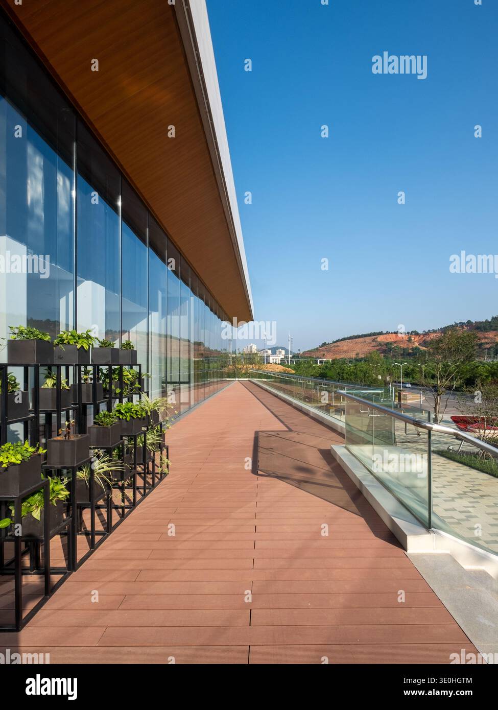 Sleek glass texture hi-res stock photography and images - Alamy