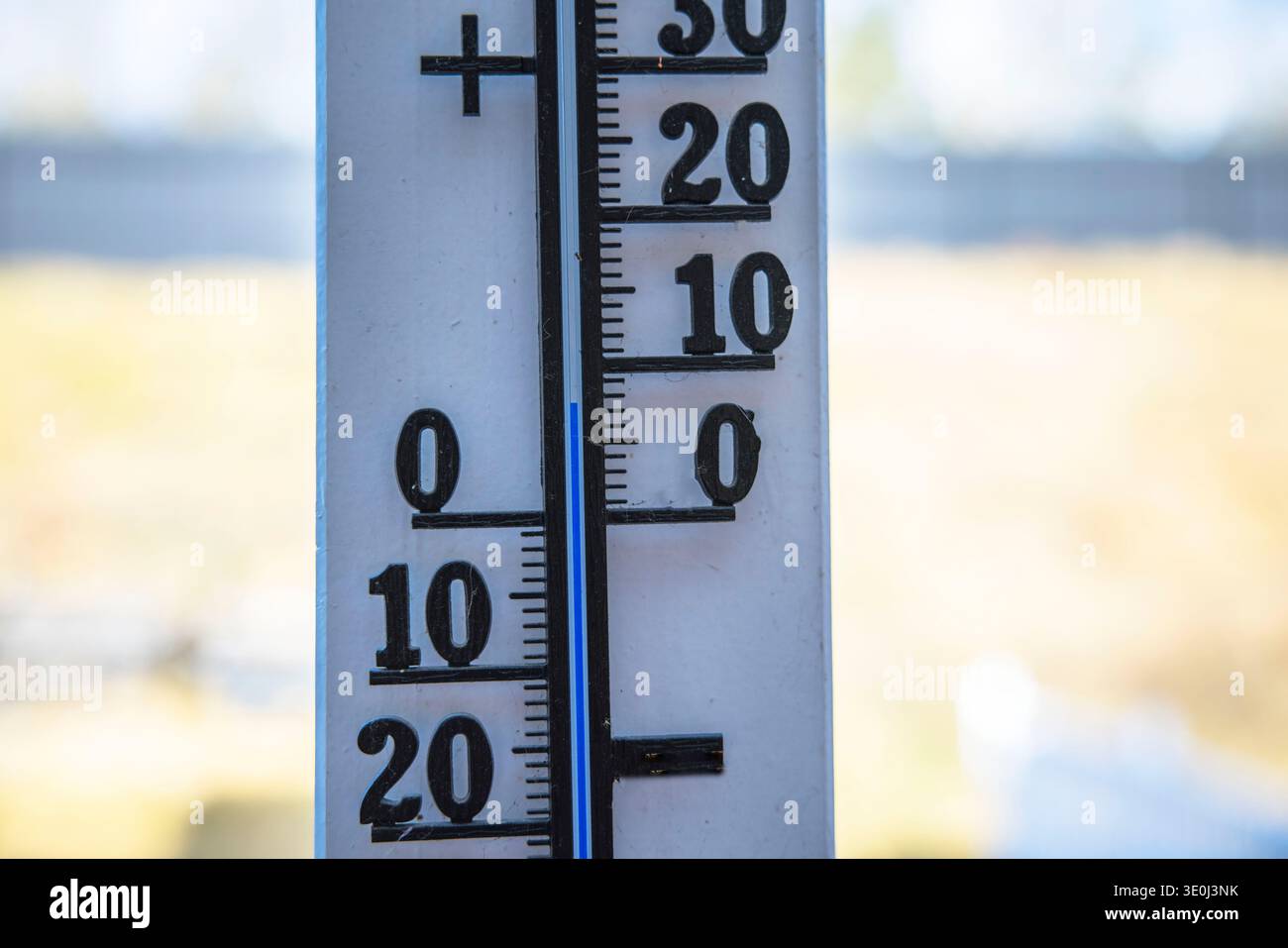 Close up celsius thermometer showing temperature hi-res stock photography  and images - Alamy