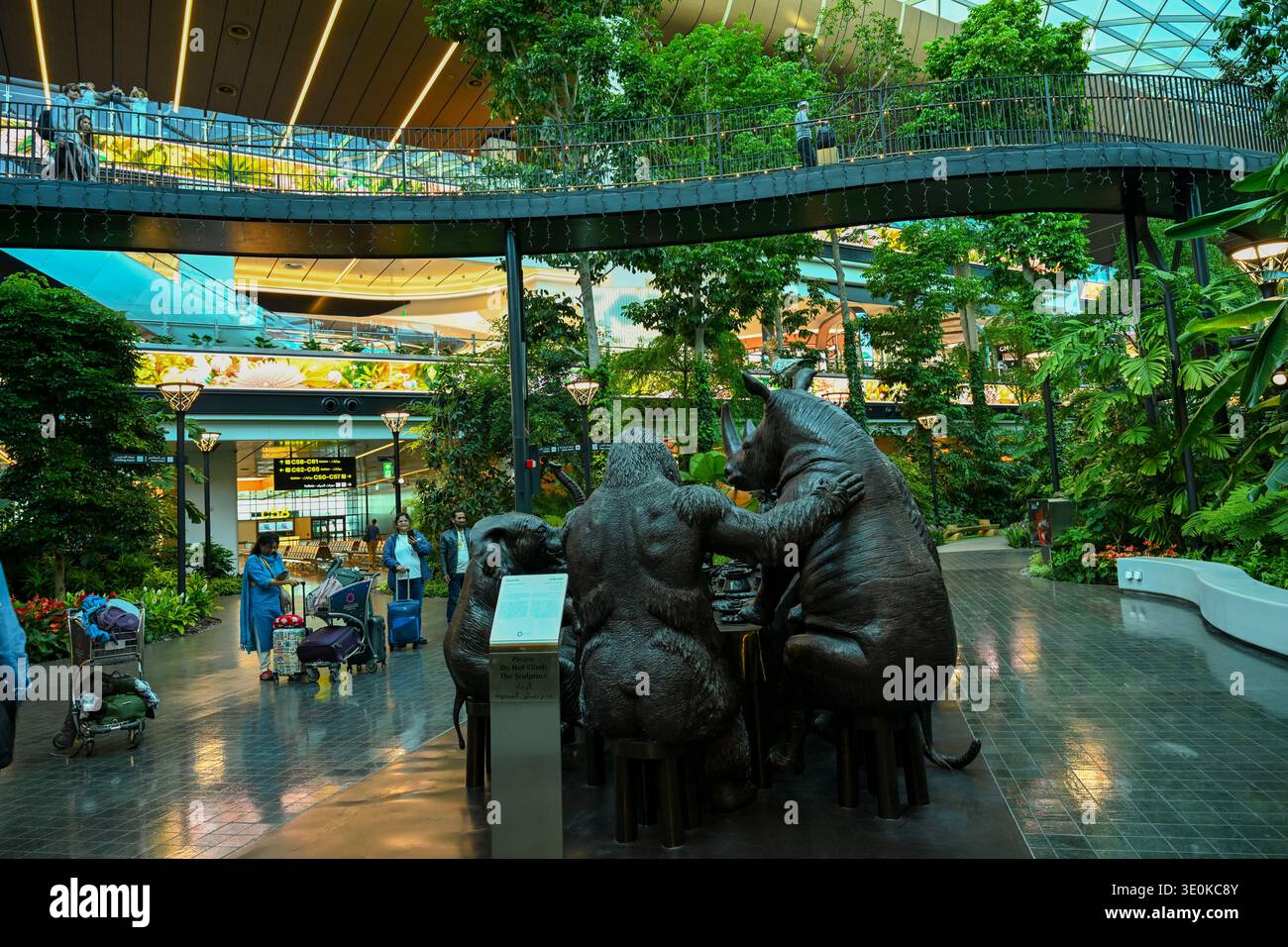 sculpture-artwork-interactive-hi-res-stock-photography-and-images-alamy