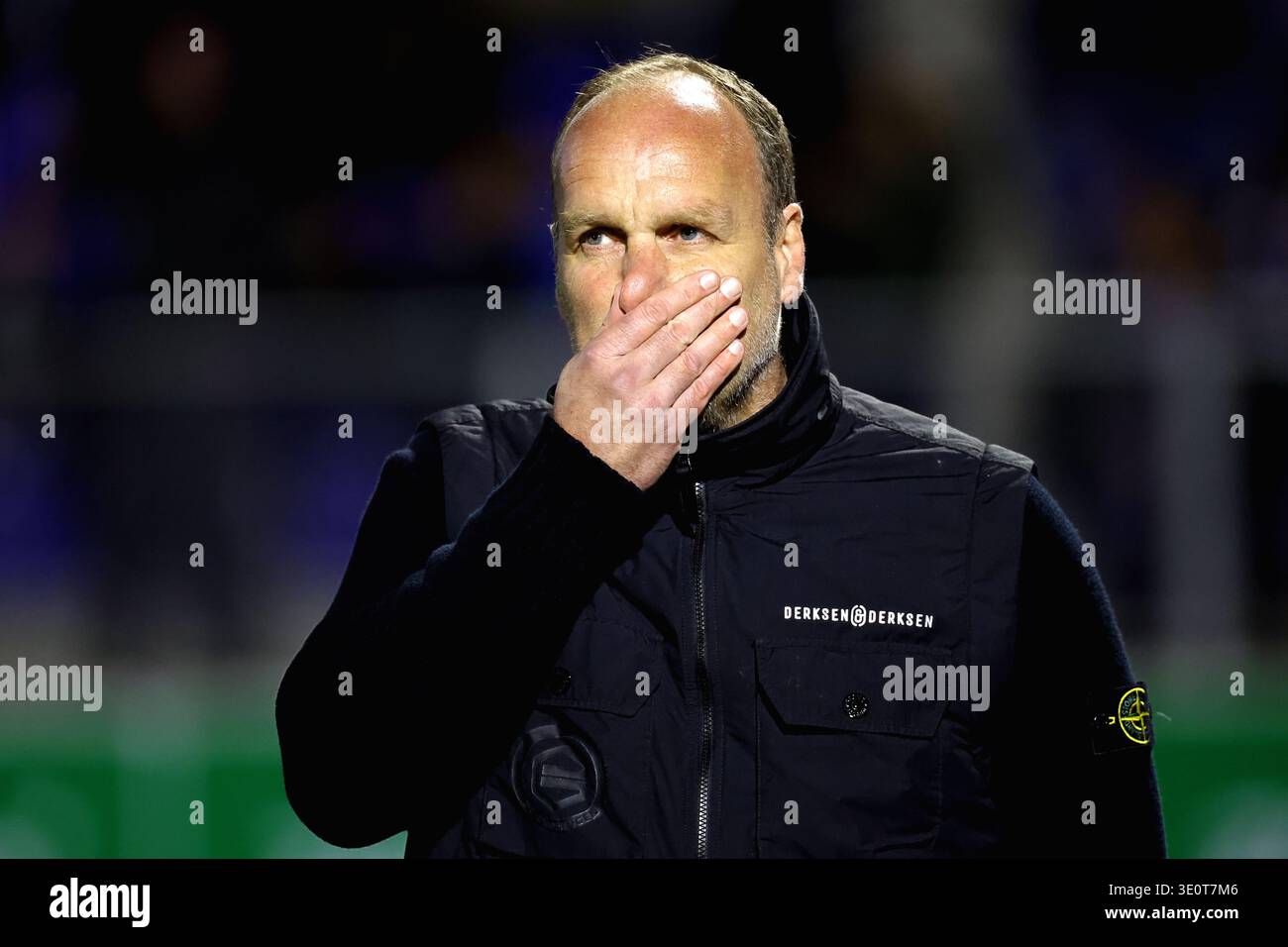 zwolle-coach-dick-lukkien-during-the-2025-2026-eredivisie-season-the