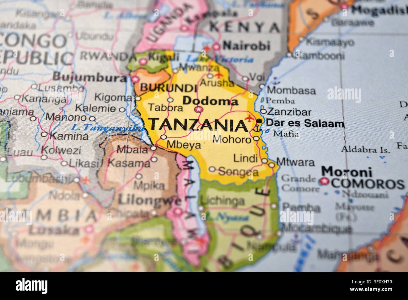 Africa tanzania map hi-res stock photography and images - Alamy