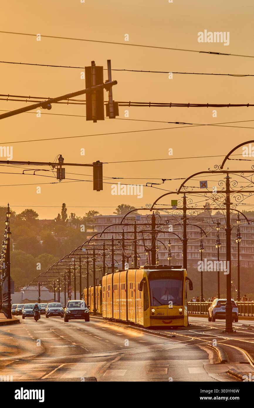 Sunset on margaret bridge hi-res stock photography and images - Alamy