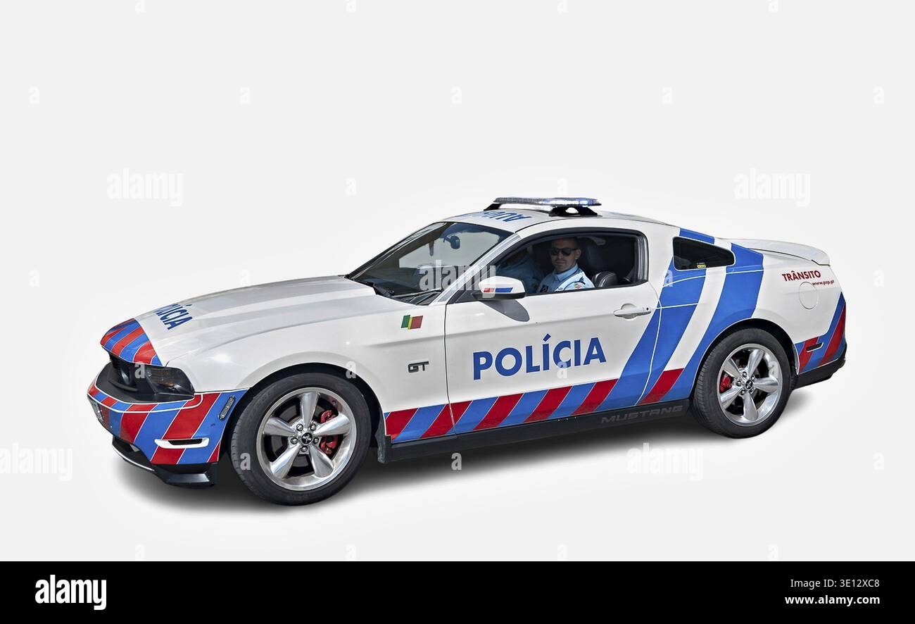 Ford police car hi-res stock photography and images - Page 6 - Alamy display picture 1