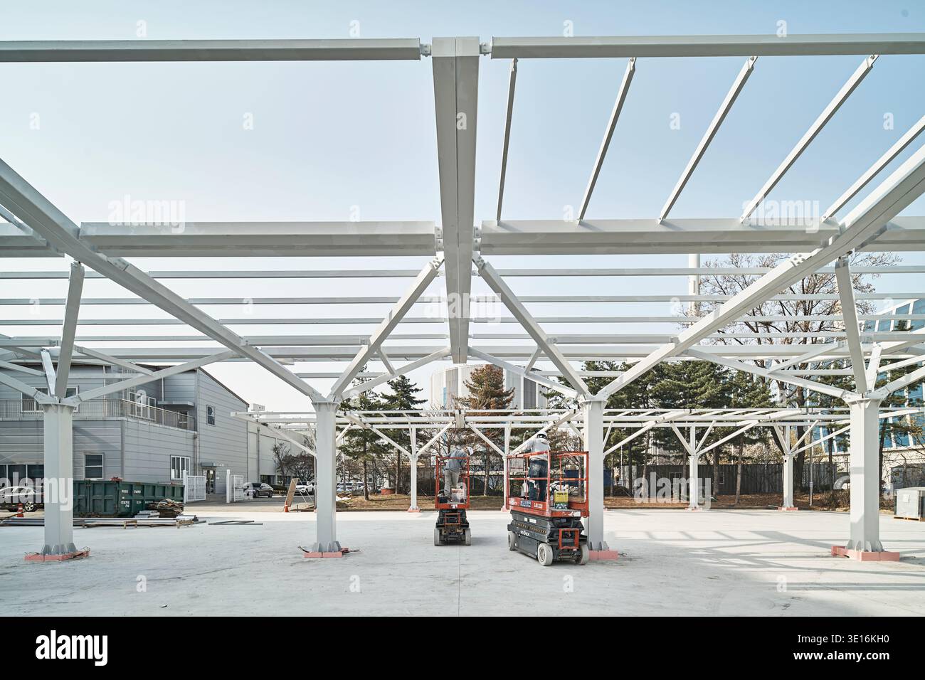 Canopy structure hi-res stock photography and images - Alamy
