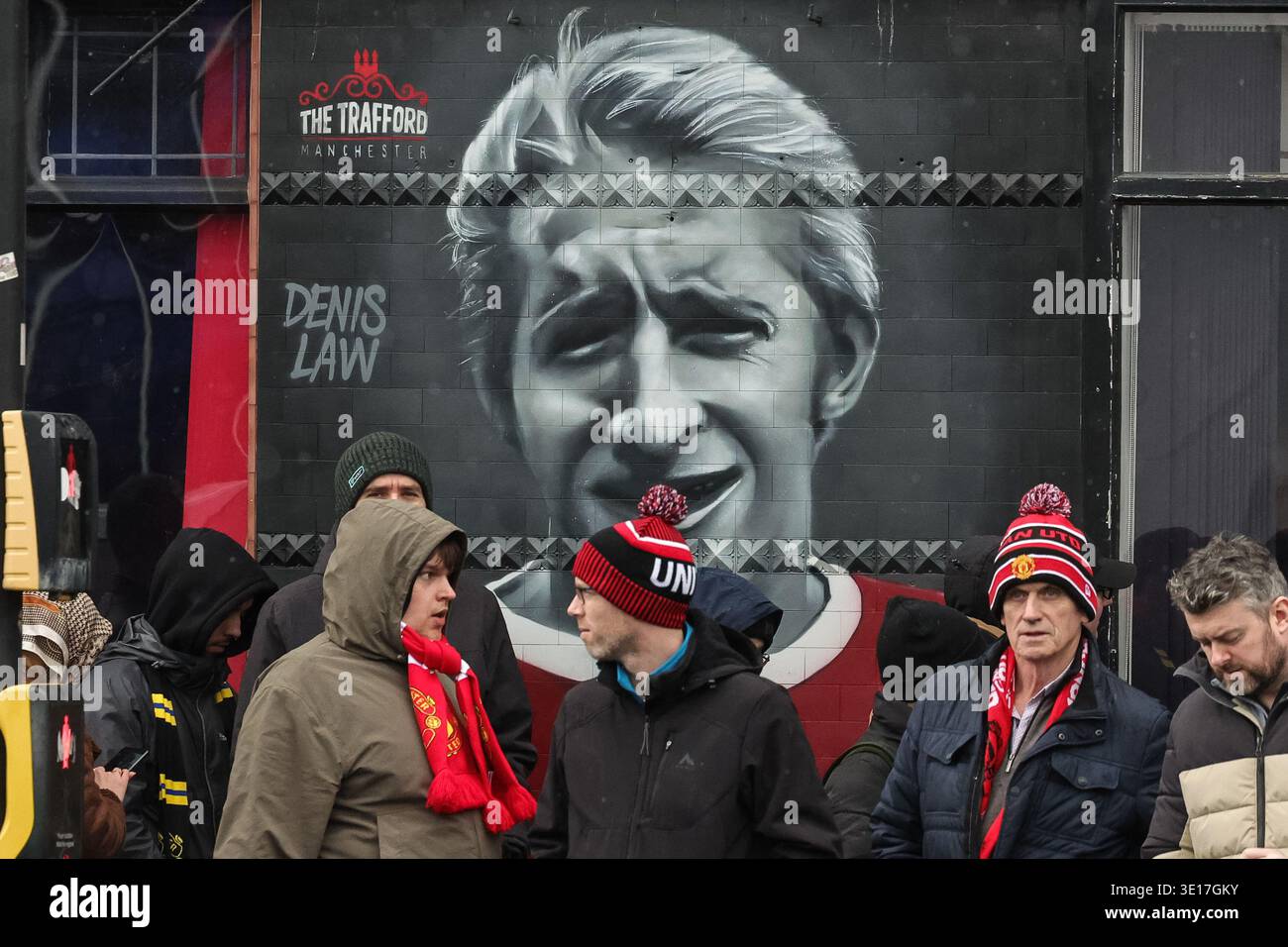 Eric cantona mural hi-res stock photography and images - Alamy
