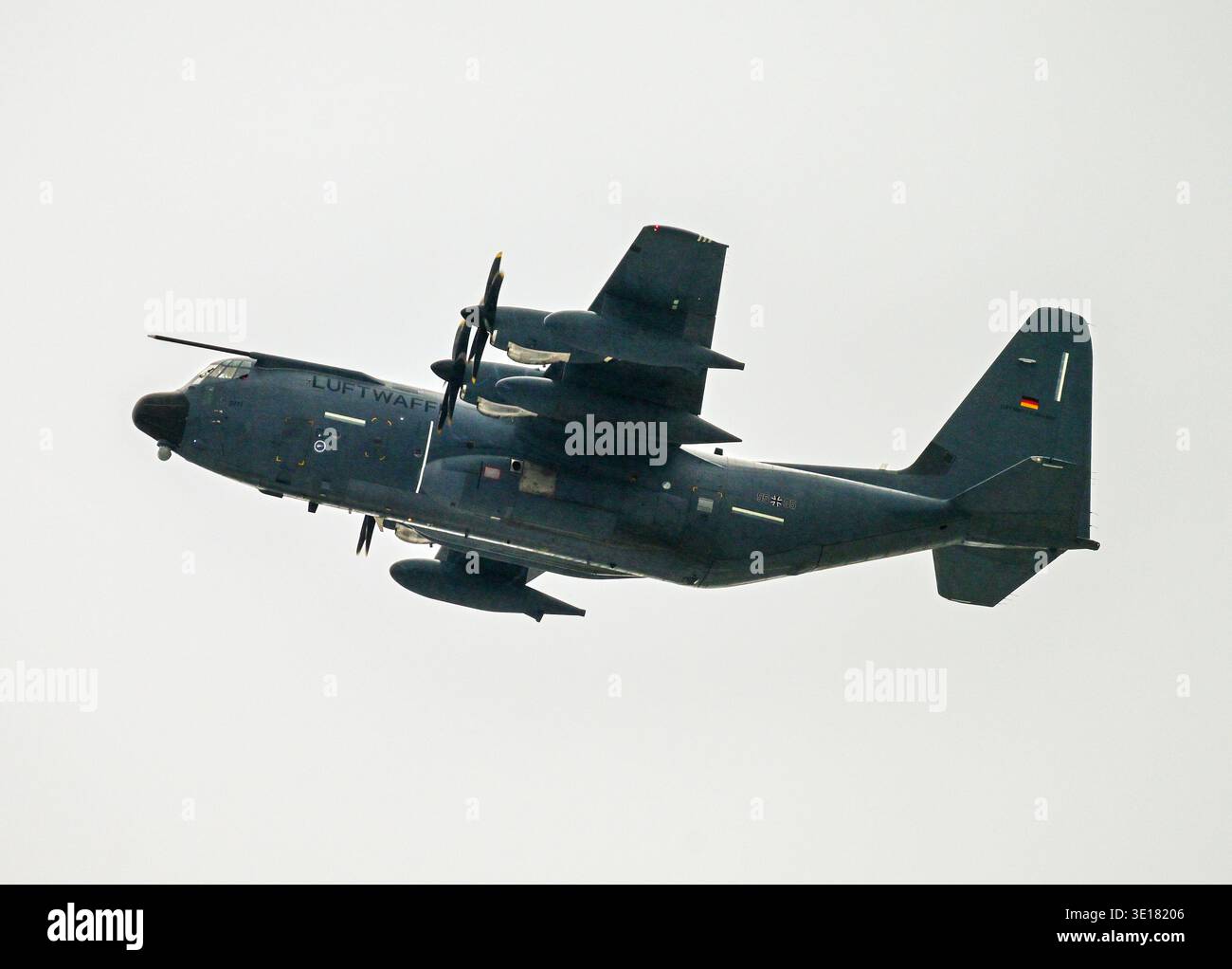 13 March 2026, Norway, Bardufoss: A Lockheed Martin KC-130J Hercules ...