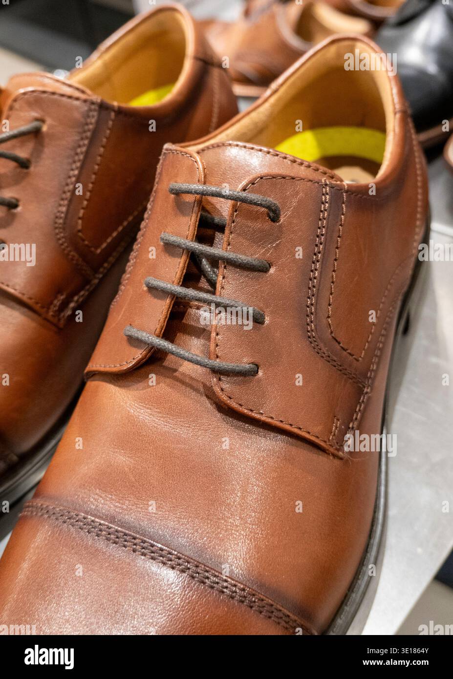 Florsheim shoes hi-res stock photography and images