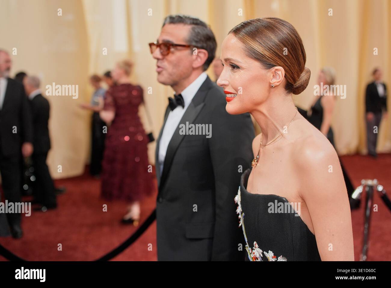 Rose Byrne and Bobby Cannavale arrive at the Oscars on Sunday, March 15 ...