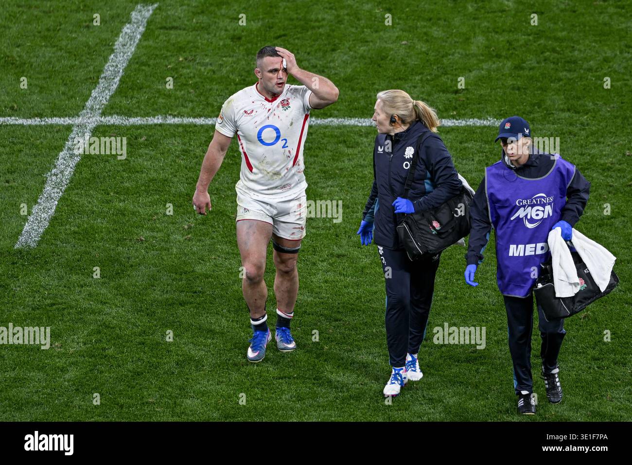 Ben Earl injured during the rugby union Six Nations Championship match ...