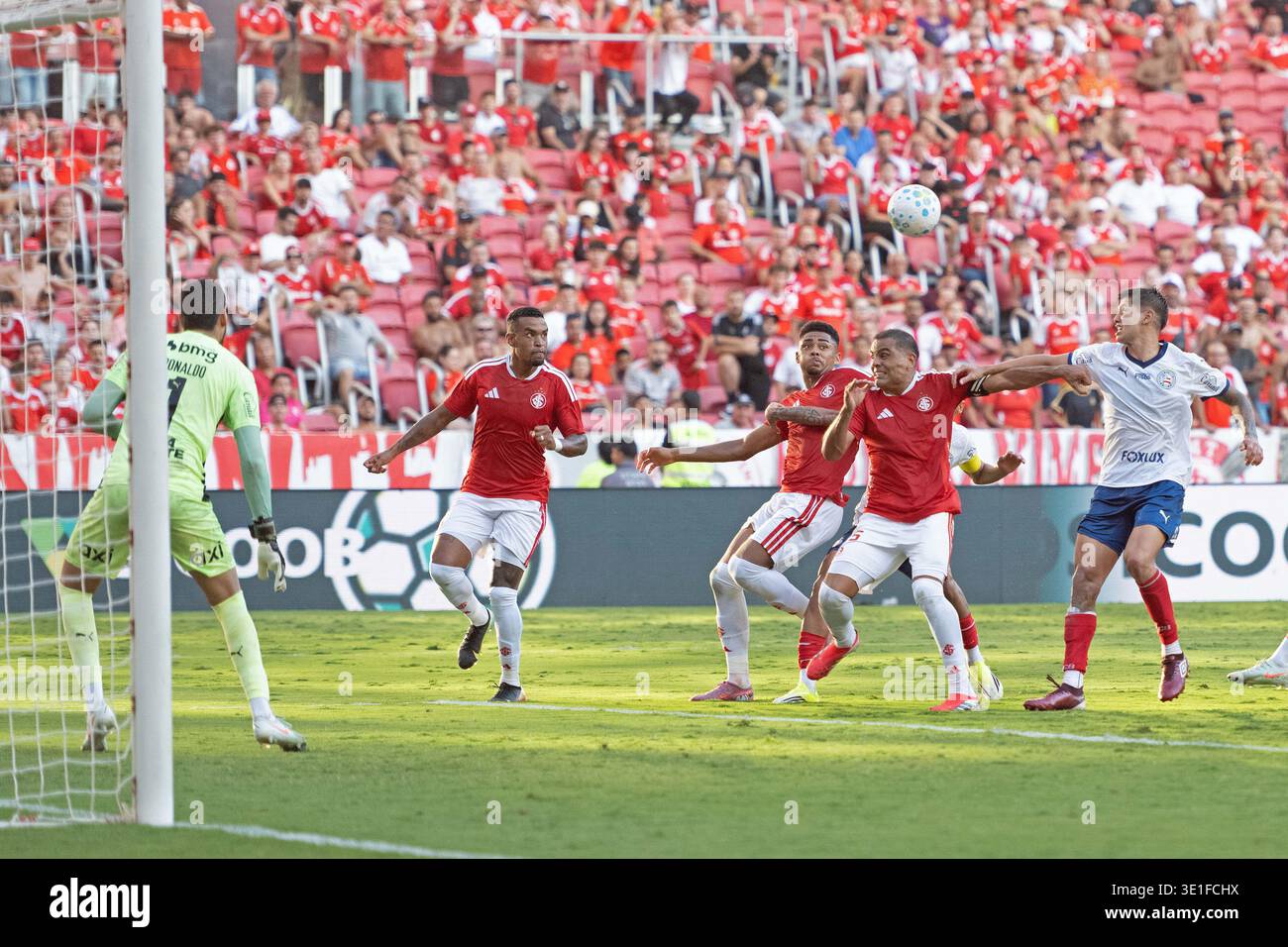 15th March 2026 Estadio Beira Rio Port Alegre Brazil Brazilian 15th March 2026 Estadio Beira Rio Port Alegre Brazil Brazilian Serie A Versus Bahia Alerrandro Victor Gabriel And Gabriel Mercado Of Battles For Possession Ball With Ramos Mingo Of Bahia 3E1FCHX 