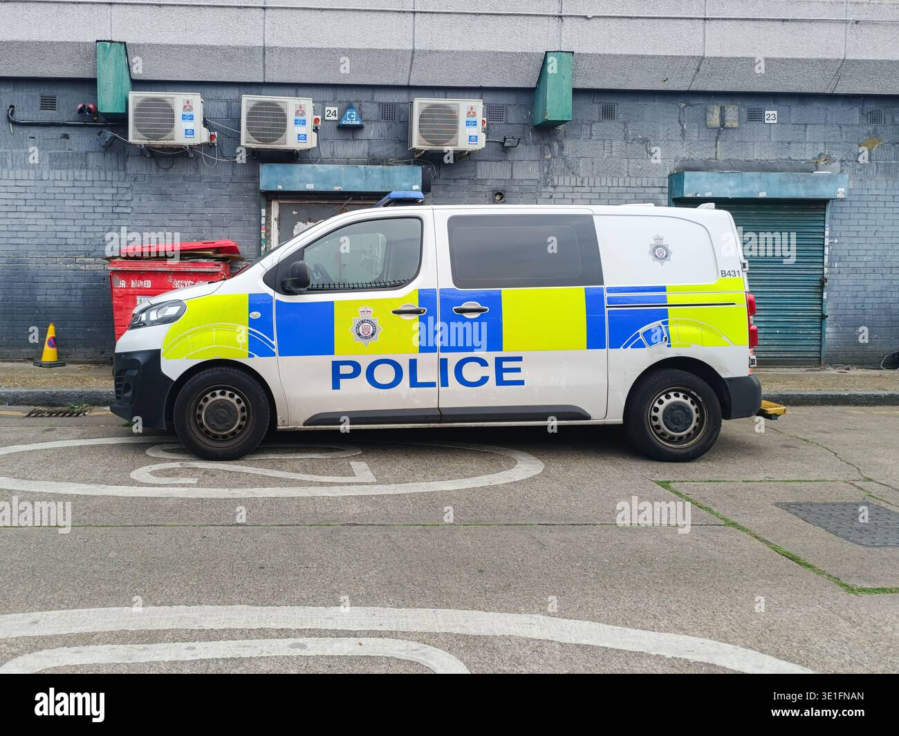 聖*夜様 (貴重)British transport Police ボディーアー British Transport Police deserves to lose trans court challenge