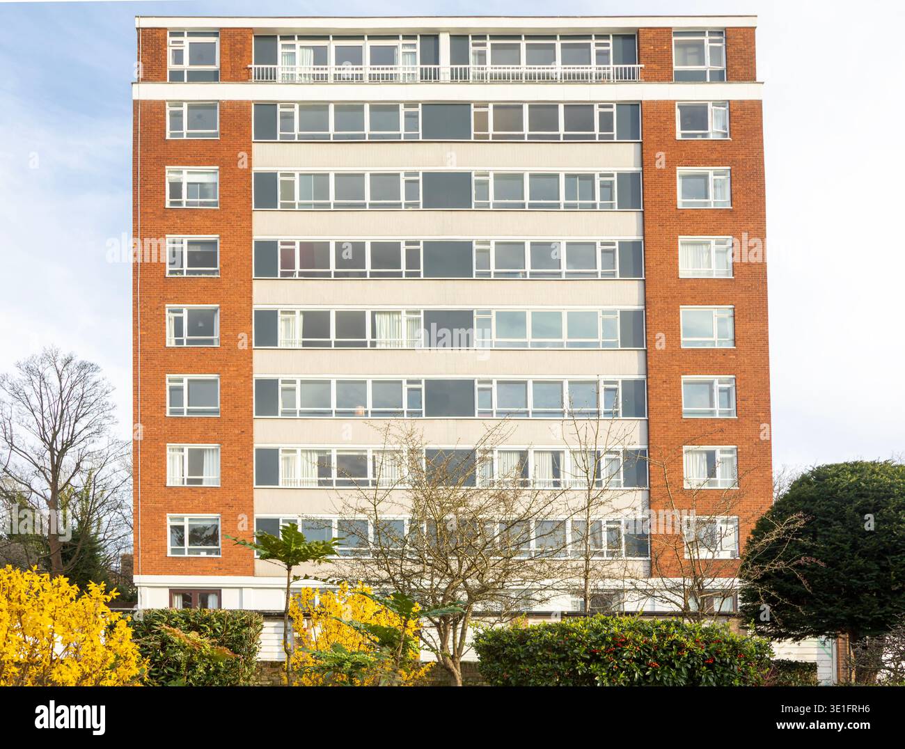 1960s mid century architecture hi-res stock photography and images - Alamy