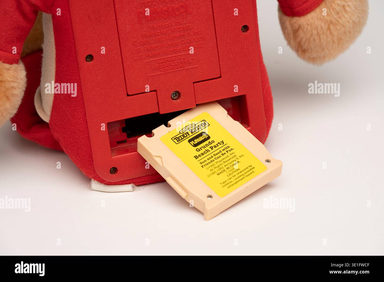 Teddy ruxpin hi-res stock photography and images - Alamy