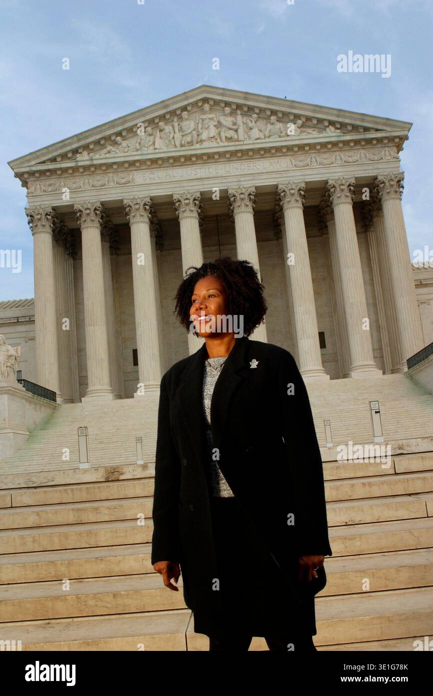 Ruby bridges hi-res stock photography and images - Alamy