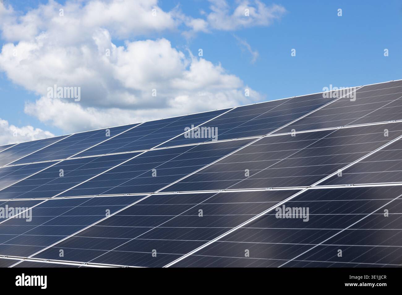 Silicon solar panels installed hi-res stock photography and images - Alamy