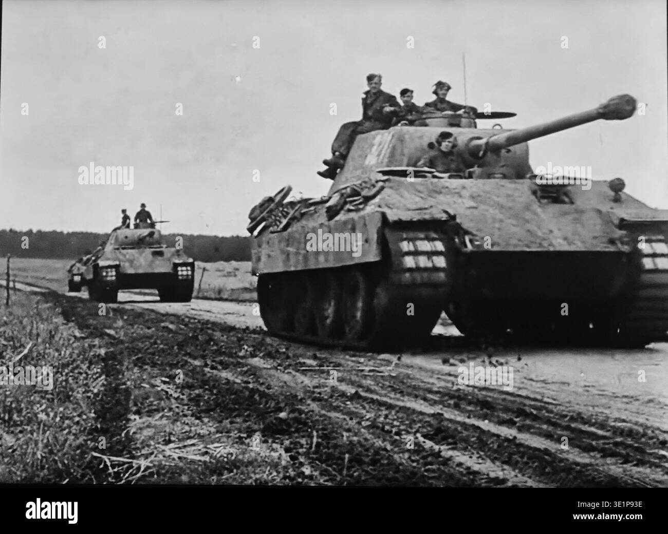 WW2 B&W Photo German Panther Tanks advance on the Eastern Front 1943 ...