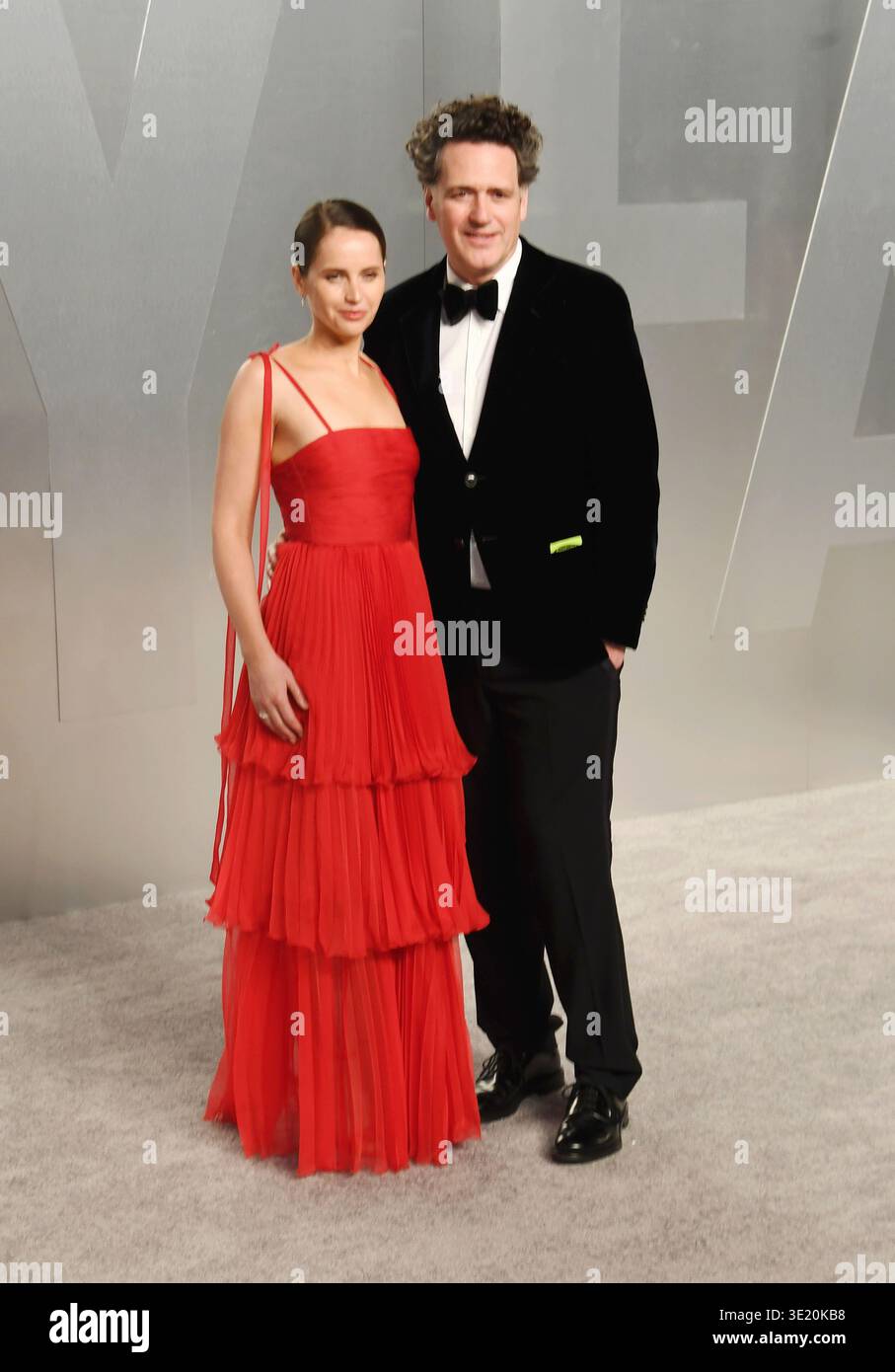 Felicity Guard LOS ANGELES, CALIFORNIA - MARCH 15: (L-R) Felicity Jones and Charles ...