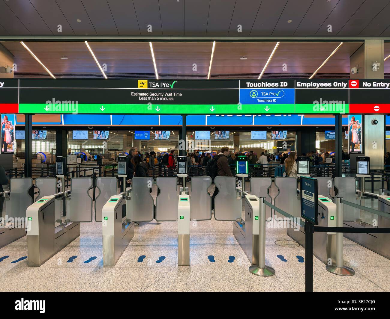 Tsa Signage America airport hi-res stock photography and images - Alamy