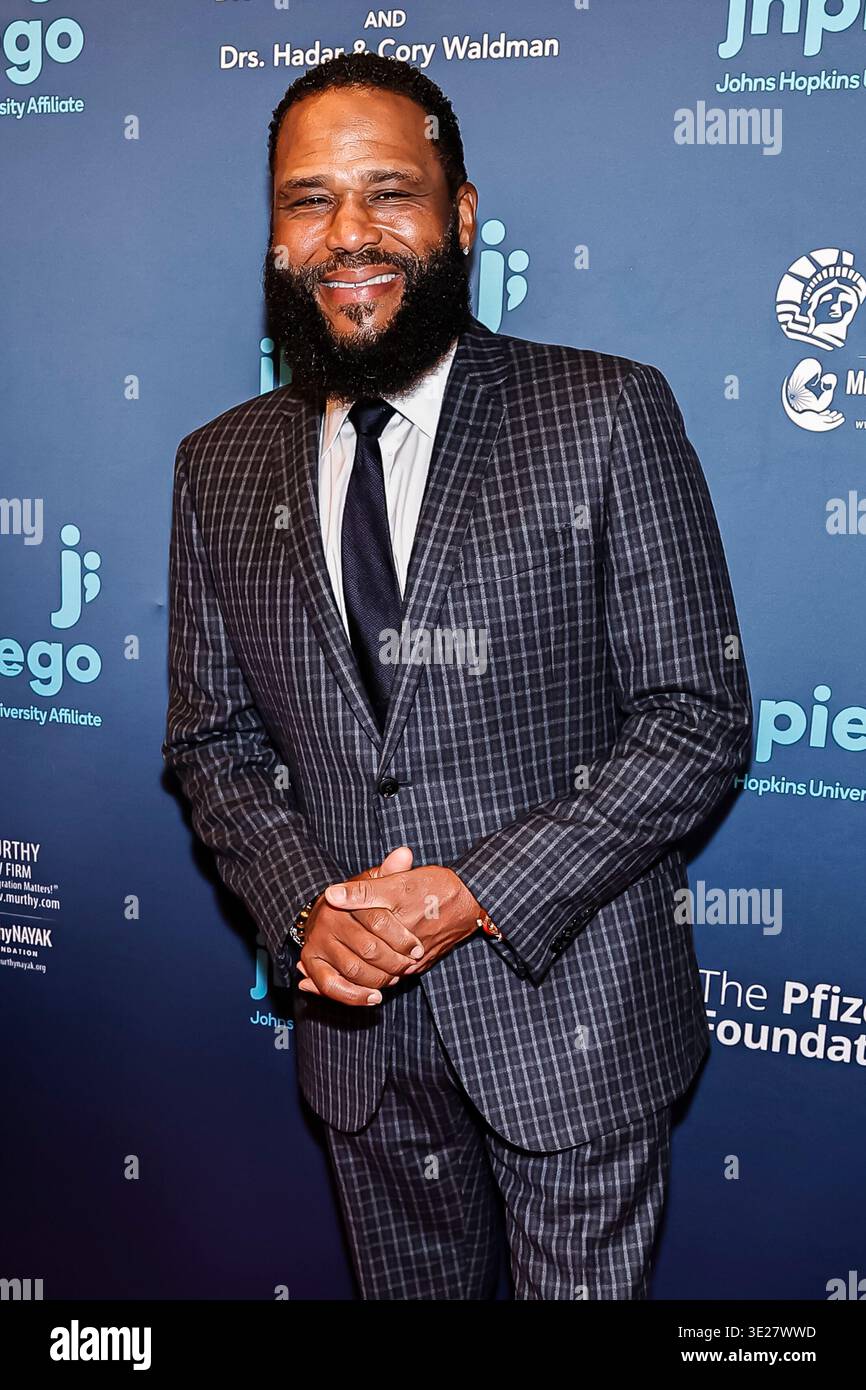 Anthony Anderson attends the arrivals of the 2026 Jhpiego Maternal ...