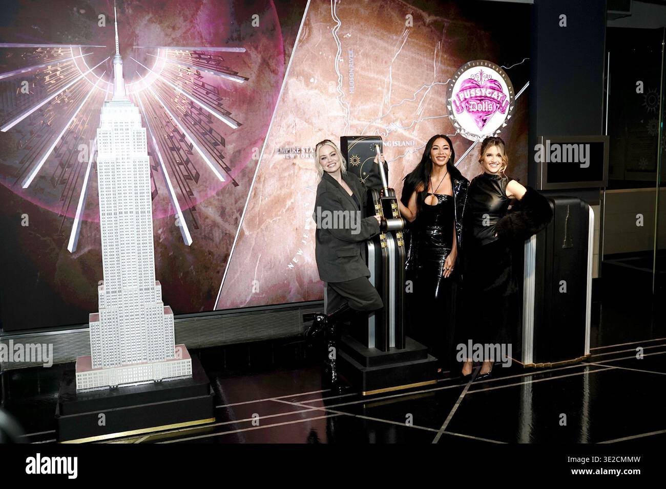 sex dolls forum Nicole Scherzinger to rejoin Pussycat Dolls for world tour main image 1