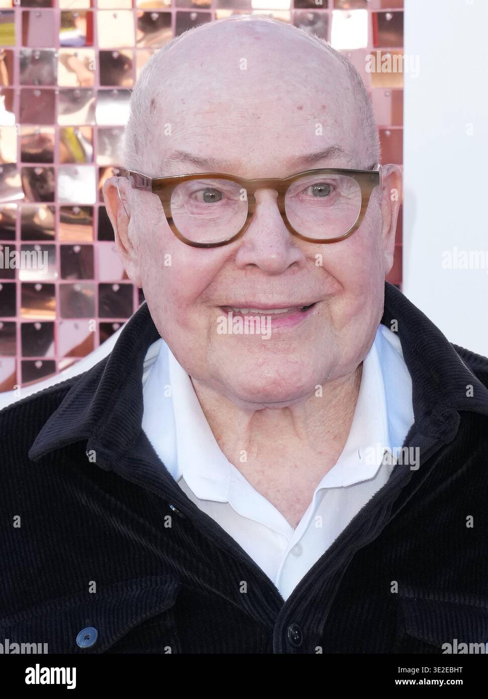 Jack O'Brien arrives at the HBO's THE COMEBACK Los Angeles Premiere ...