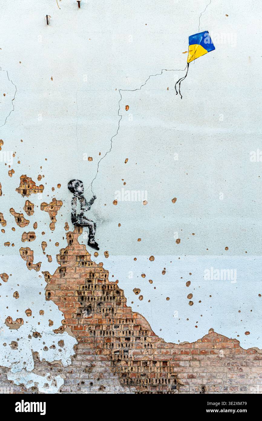 Banksy child hi-res stock photography and images - Alamy