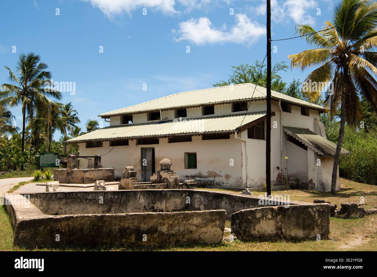 The 900-year old Kizimkazi Mosque is one of the oldest mosques in the country, Zanzibar, Tanzania Stock Photo