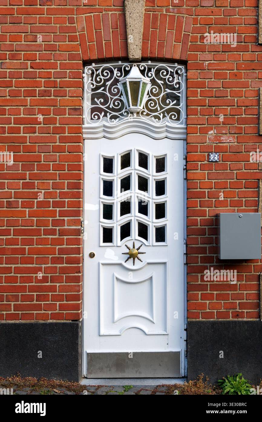 Church Panel Glass Pattern Ornate architectural wall panels hi-res stock photography and images ...