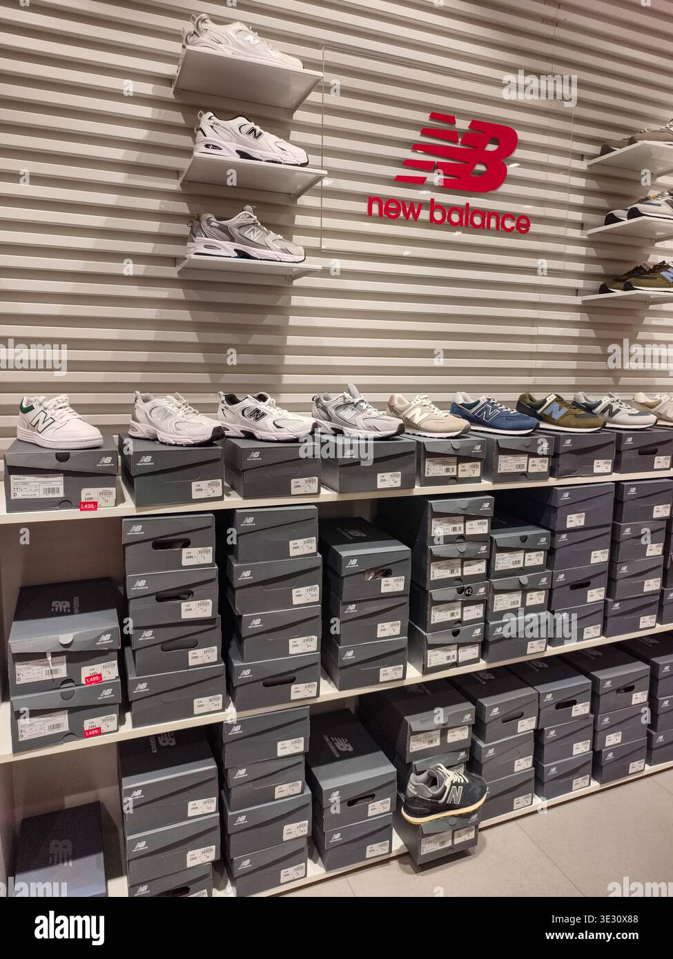 retail new balance tienda oficial juventus