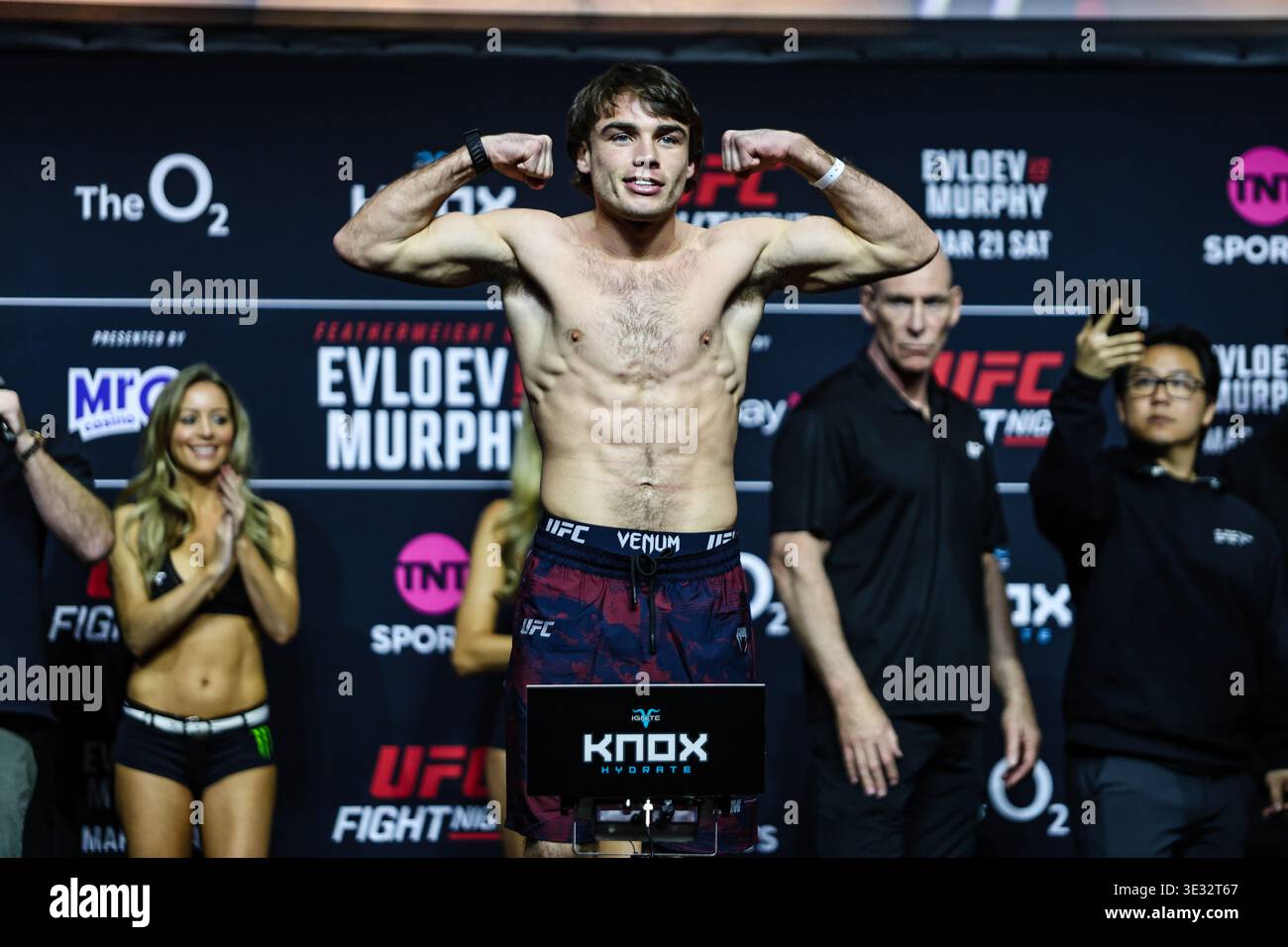Luke Riley Photographer LONDON, ENGLAND - MARCH 20: Luke Riley poses on the scale during the ...