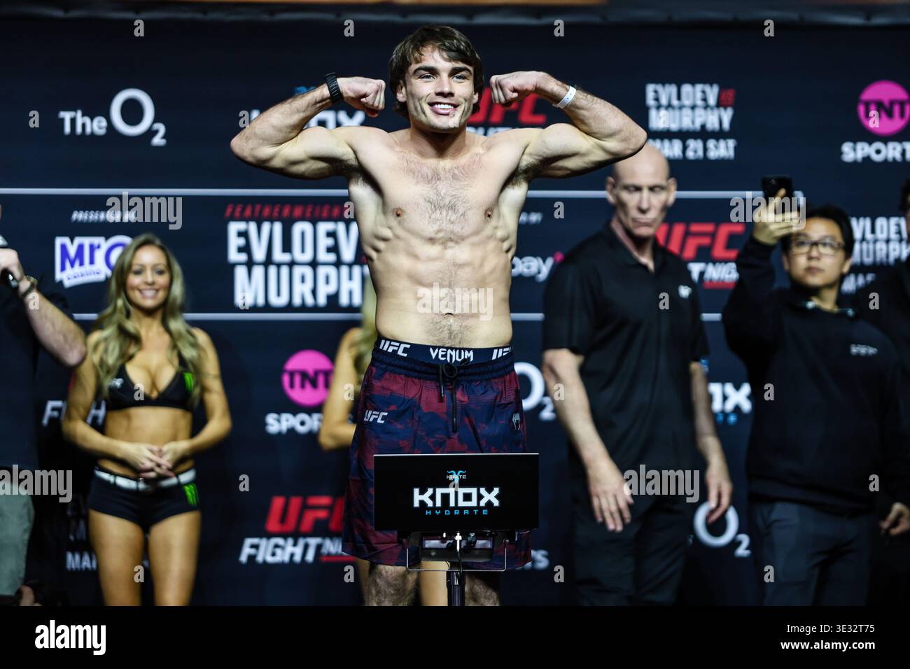 Luke Riley Photographer LONDON, ENGLAND - MARCH 20: Luke Riley poses on the scale during the ...