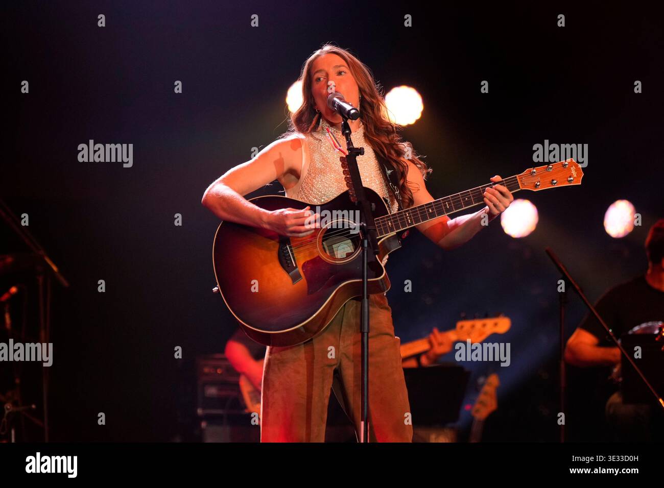 NASHVILLE, TENNESSEE -MARCH 20: Caroline Jones performs at the Big ...