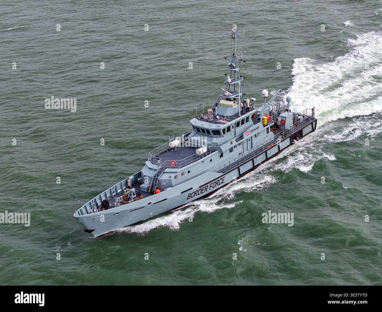 The UK Border Force customs cutter HMC Searcher Stock Photo - Alamy