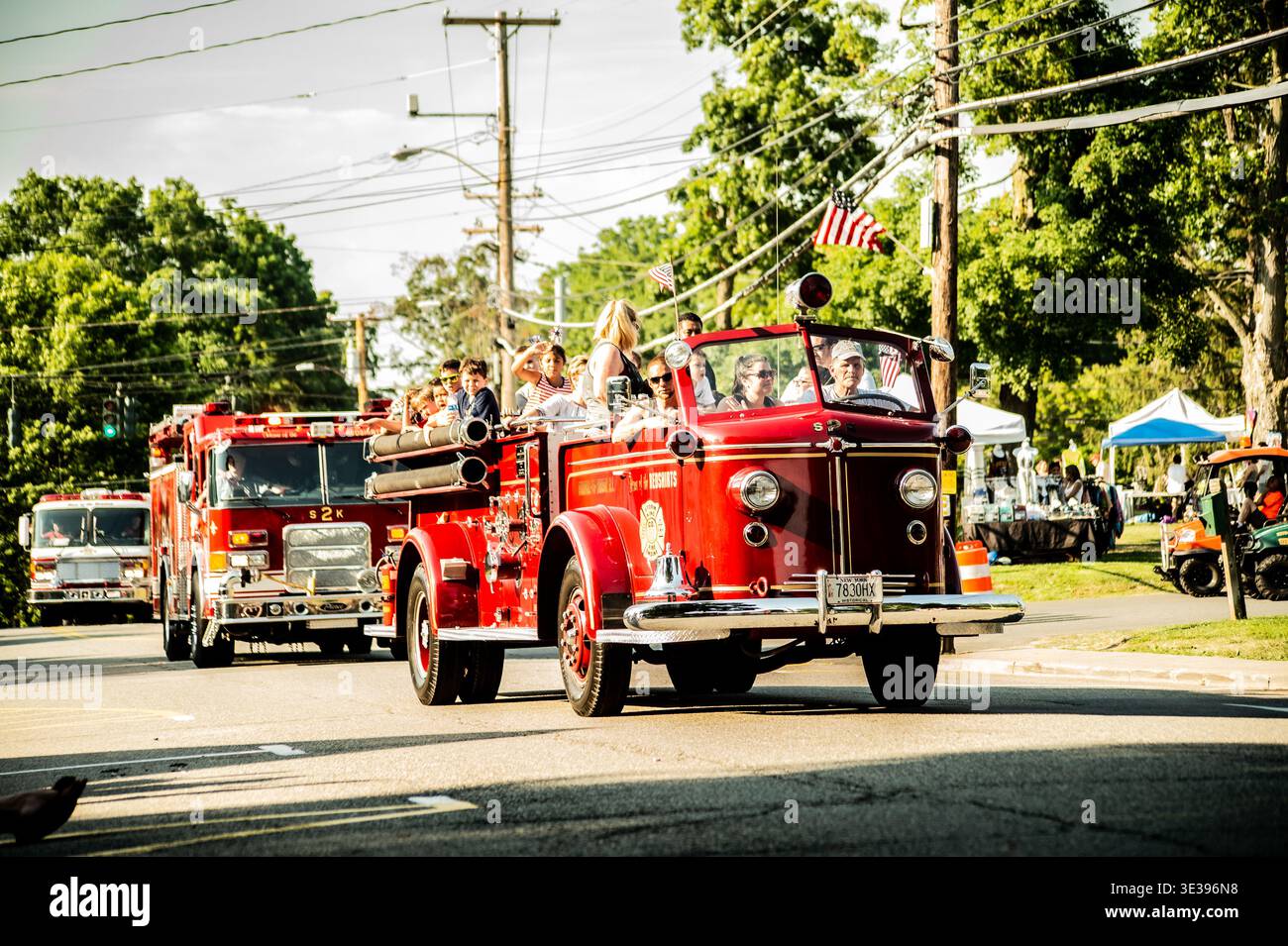 Classic fire truck hi-res stock photography and images - Alamy