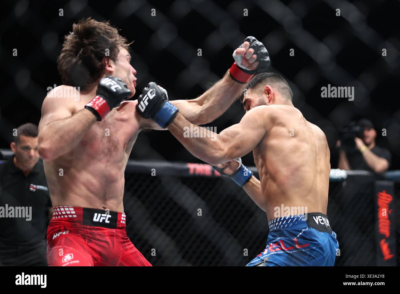 Luke Riley Ufc Game LONDON, ENGLAND - MARCH 21: Michael Aswell Jr fights Luke Riley in a ...
