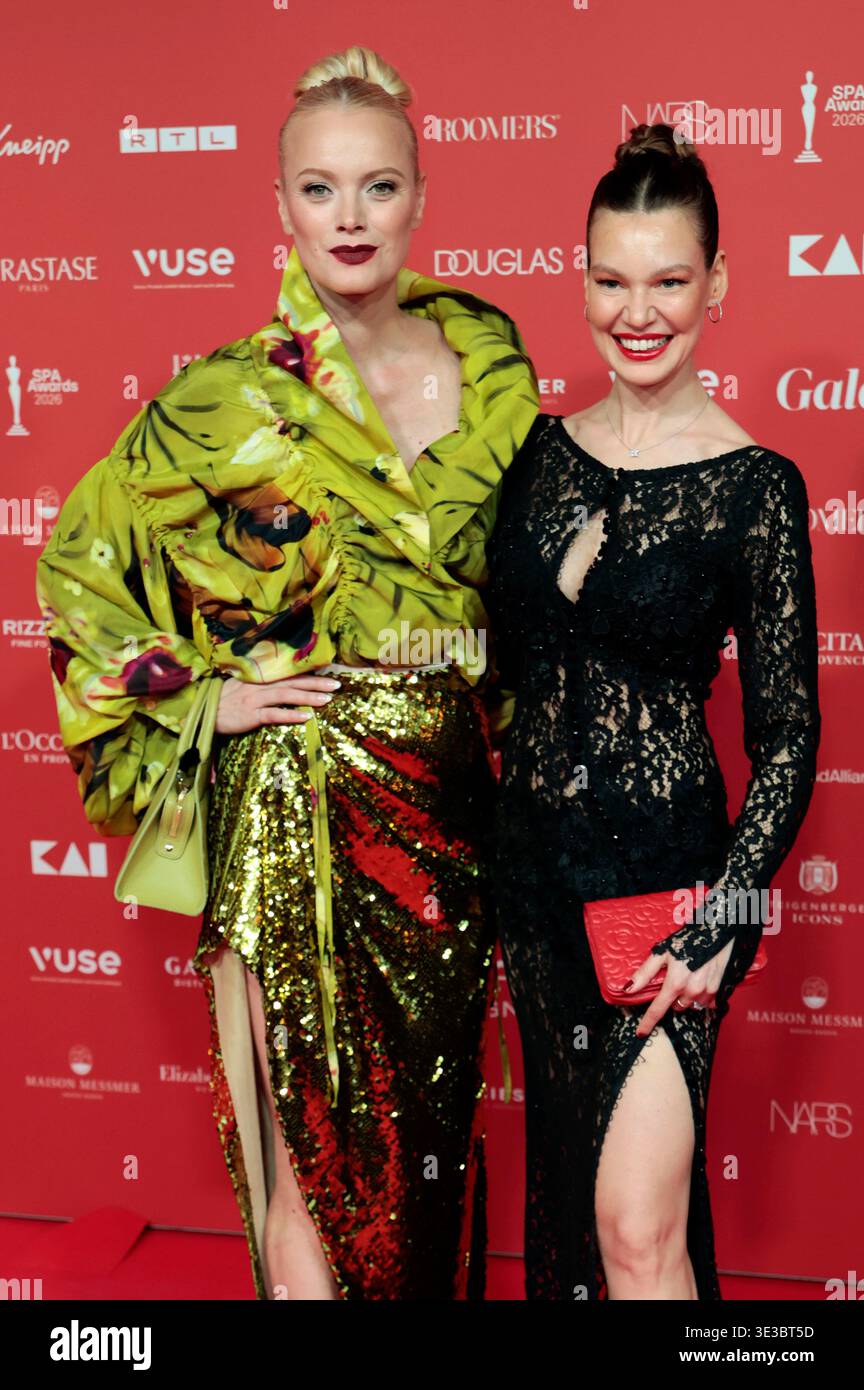 Franziska Knuppe mit Tochter Mathilda Ruby Möstl bei der 29. Verleihung ...