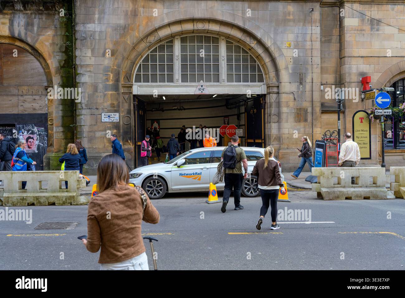 Glasgow Central Station Emergency Vehicle entrance providing temporary passenger access after the Union Corner fire, Hope Street, Glasgow, Scotland UK Stock Photo