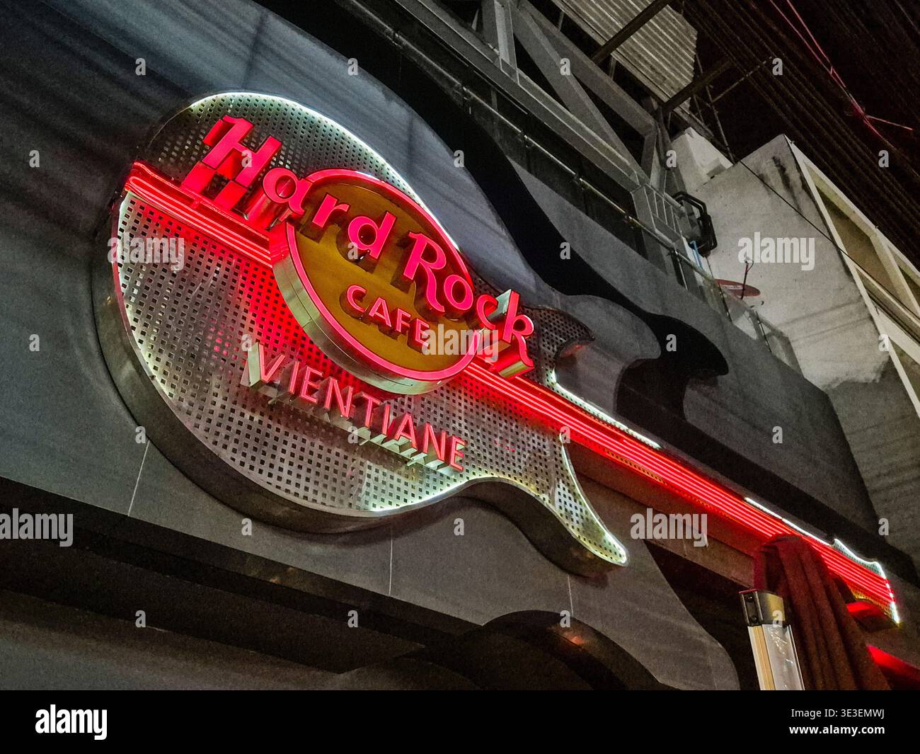 Hard rock cafe interior hi-res stock photography and images - Alamy