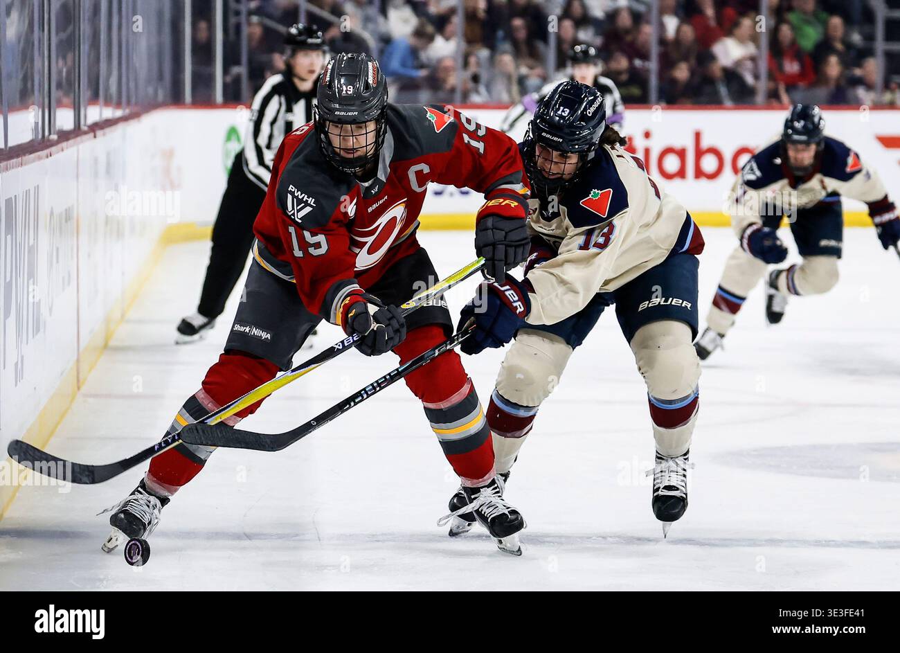 Montreal Victoire's Alexandra Labelle (13) defends against Ottawa ...