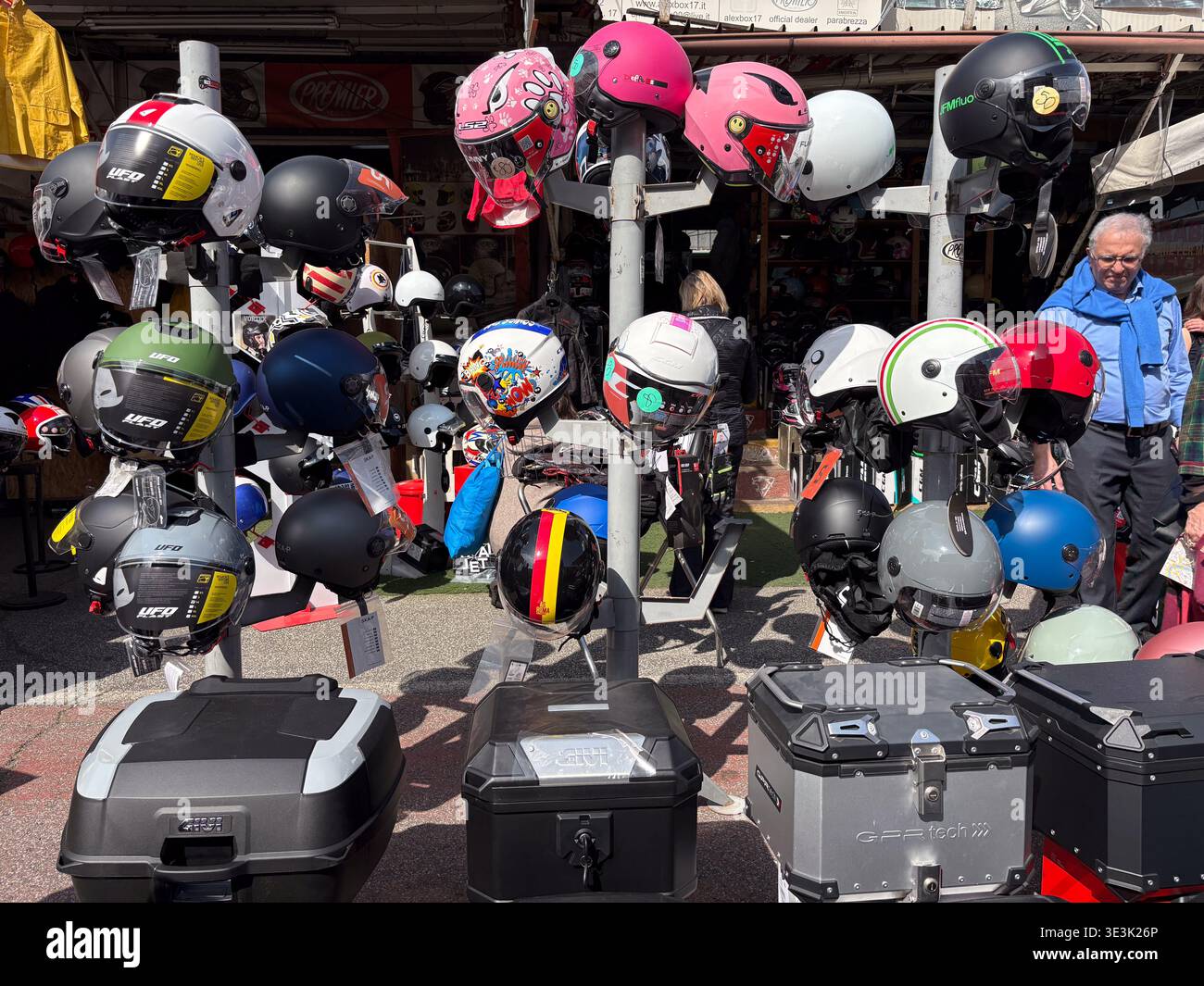 displaying motorcycle helmets Helmet Rack by your helmet is expensive and looks sick Tilsberk Head-Up Display Review [A