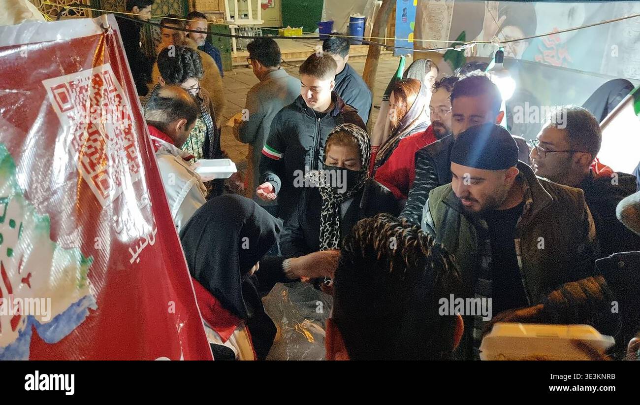 Iranian rescue teams, together with the Red Crescent, distributed meals ...