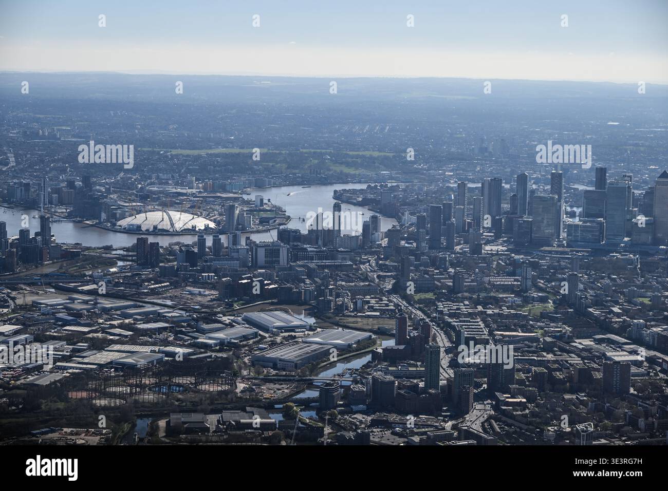 Canary wharf skyline 2026 hi-res stock photography and images - Alamy