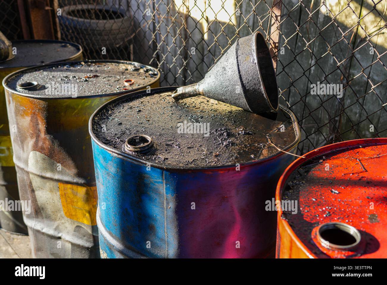 Toxic waste drums hi-res stock photography and images - Alamy