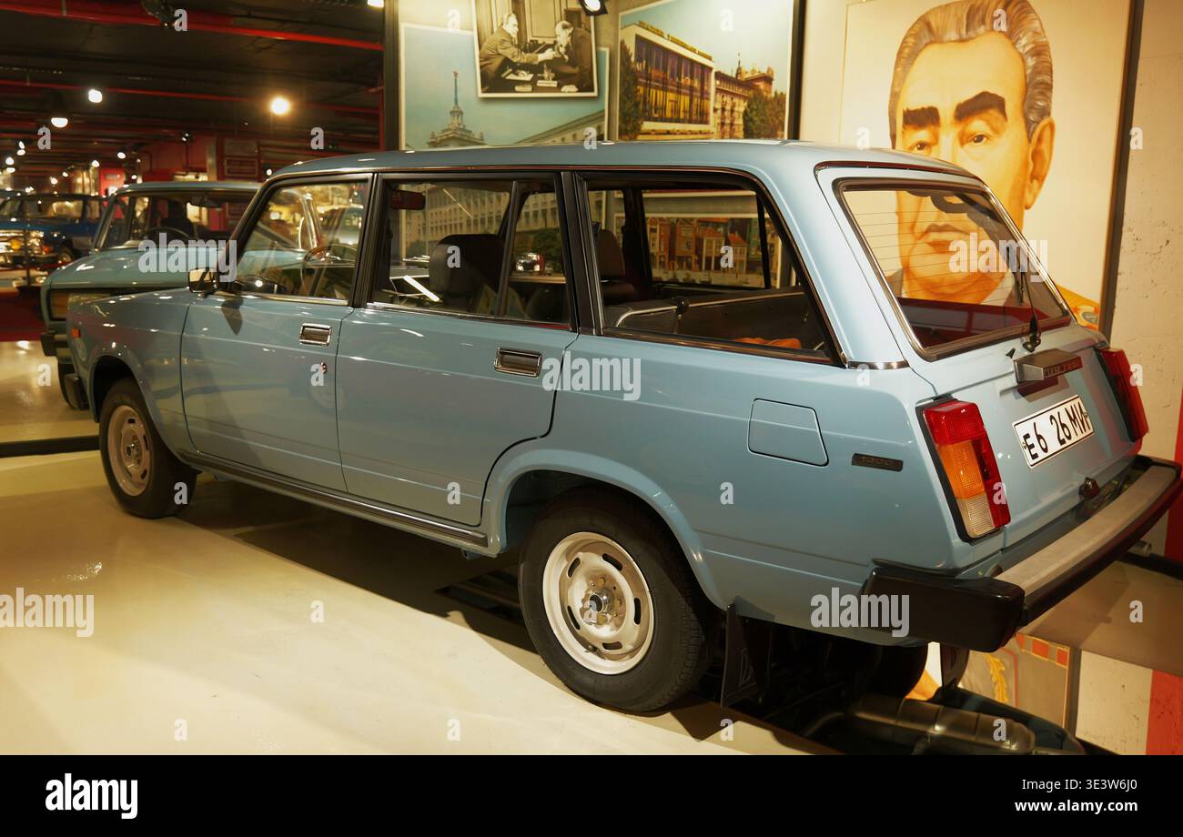 Vaz 2104 hi-res stock photography and images - Alamy