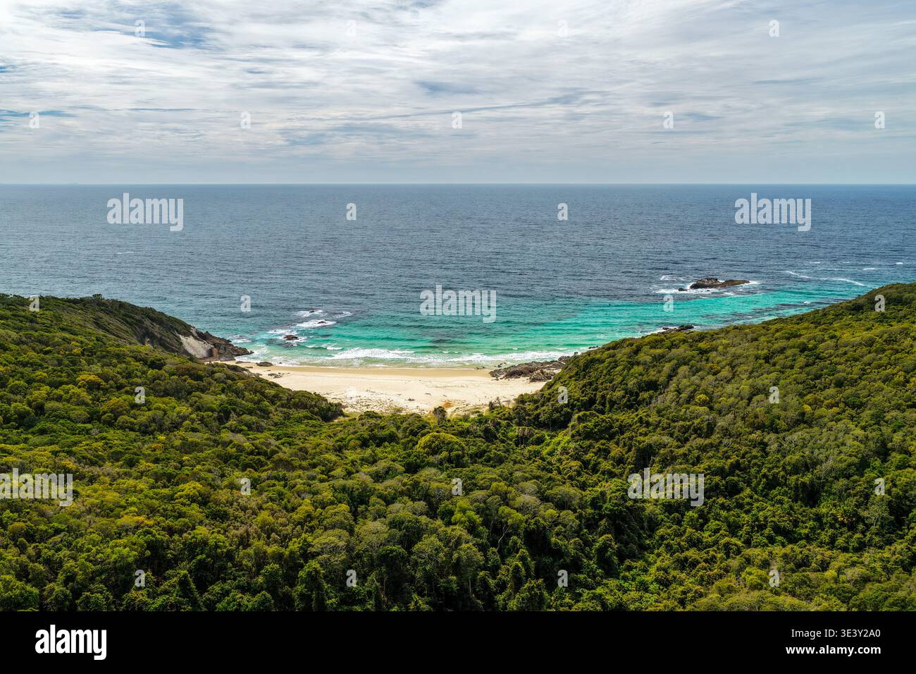 Coastal view showing cliffs ocean hi-res stock photography and images ...