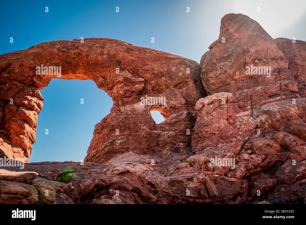 Ancient rock arch frames hi-res stock photography and images - Alamy