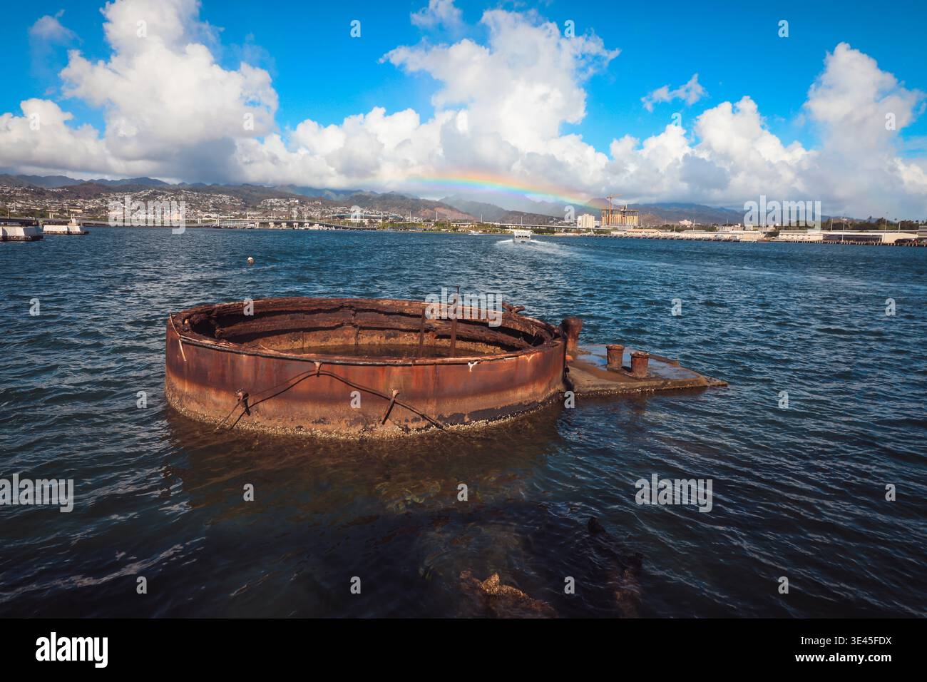 Hawaii oahu pearl harbor uss arizona memorial oil hi-res stock