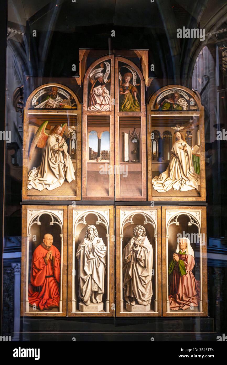 Ghent altarpiece closed hi-res stock photography and images - Alamy