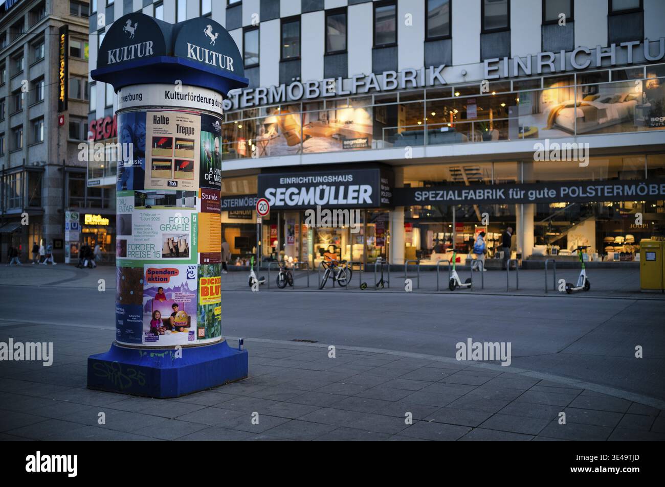 Segmueller hi-res stock photography and images