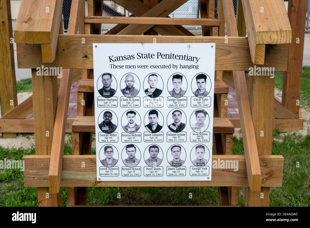 Lansing, Kansas. Lansing correctional facility. Replica of the Lansing prison gallows that was used to execute 15 inmates. Closeup of the pictures of Stock Photo